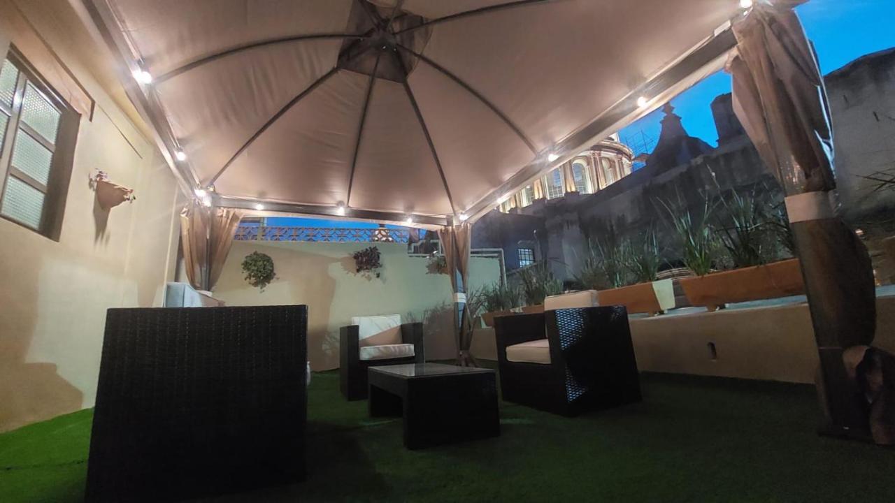 Suite Junior con vistas al jardín